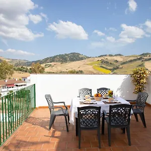 Casa Montelucía Montecorto