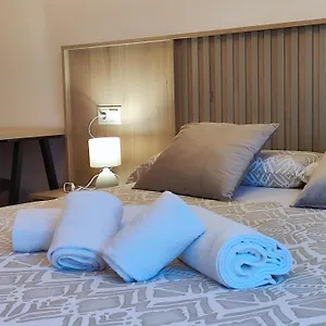 https://allotjaments-el-pont.catalonia-hotels.com